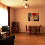 Hotel Forrest